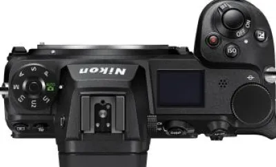 Outlet Nikon Z6 II Mirrorless Camera (Body Only) + Advanced Accessory Bundle: SanDisk 64GB Extreme SDXC Memory Card, 2x Spare Batteries, Universal Speedlite & Much More (24pc Bundle)